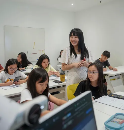 Students learning together in a Regular Class